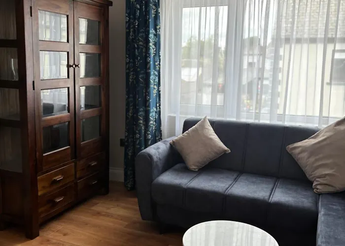 In * Cashel (Tipperary)